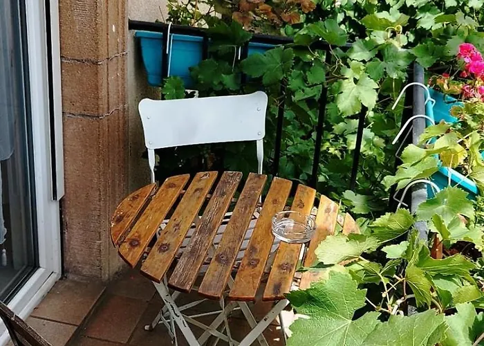 Appartement 2 Pieces, Acces Facile Au Centre *