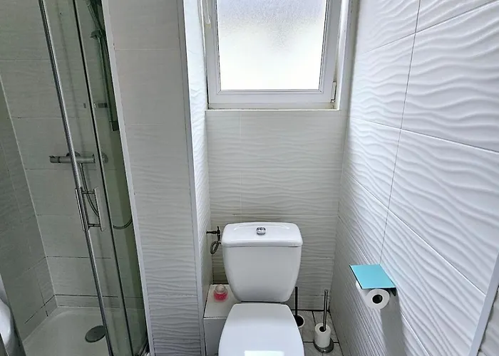 2 Pieces, Acces Facile Au Centre * Straatsburg